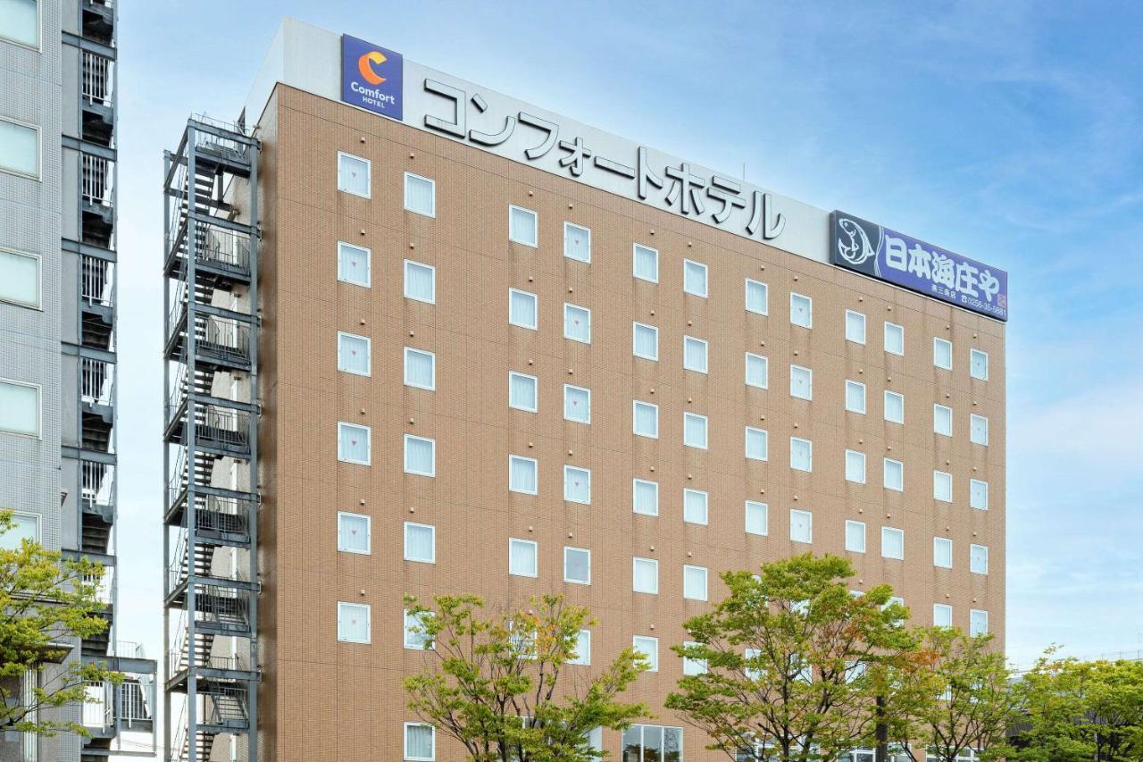 Comfort Hotel Tsubamesanjo Eksteriør billede